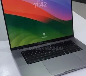 New Laptop Apple MacBook Pro 2021 M1 Max 64GB Apple M1 Max SSD 1T