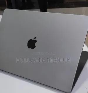 New Laptop Apple MacBook Pro 2021 M1 Max 64GB Apple M1 Max SSD 1T