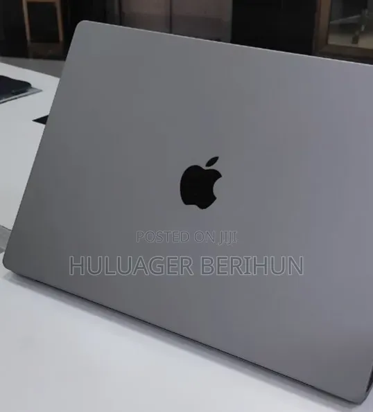 New Laptop Apple MacBook Pro 2021 M1 Max 32GB Apple M1 Max SSD 1T