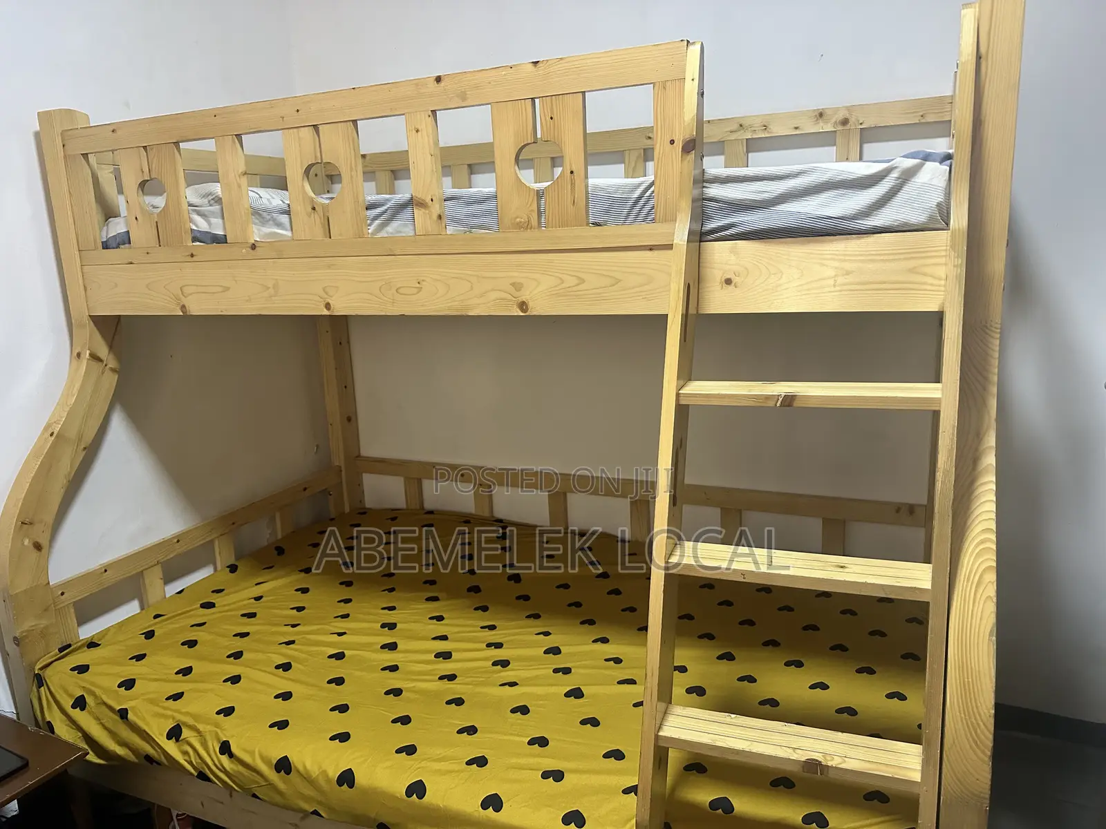 Double Bed