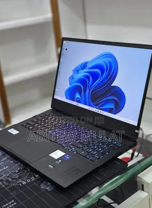 New Laptop HP Omen 16 16GB Intel Core i9 SSD 512GB