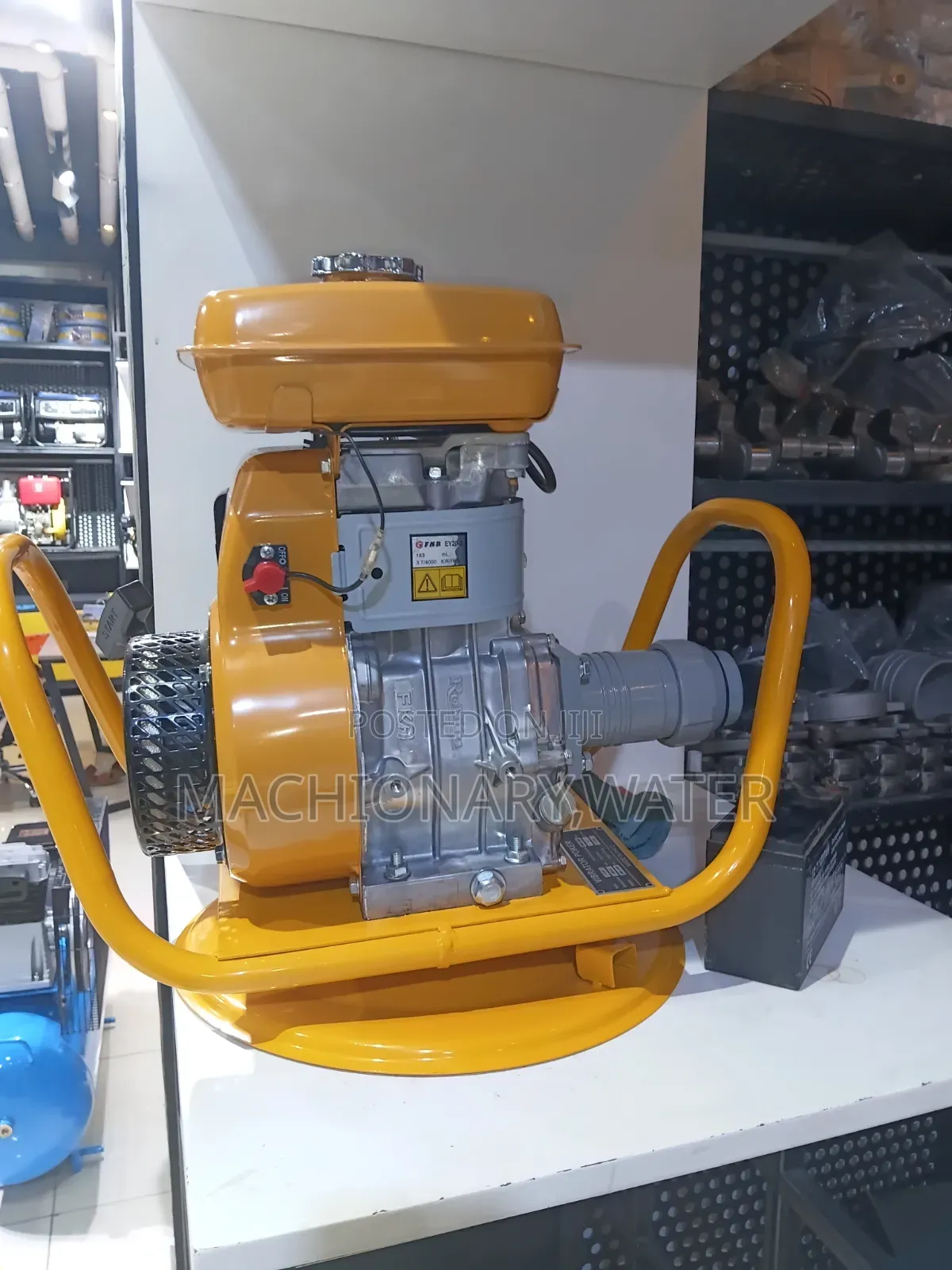 Robin Vibrator With Exen Hose
