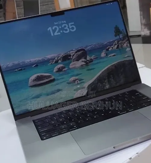 New Laptop Apple MacBook Pro 2021 M1 32GB Apple M1 Pro SSD 1T