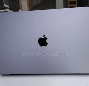 New Laptop Apple MacBook Pro 2021 M1 32GB Apple M1 Pro SSD 1T