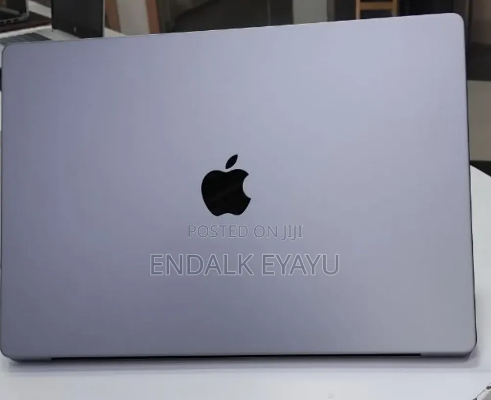 New Laptop Apple MacBook Pro 2021 M1 32GB Apple M1 Pro SSD 1T