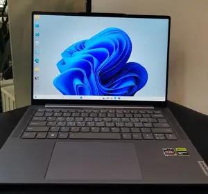 New Laptop Lenovo Yoga 3 16GB AMD Ryzen 7 SSD 512GB