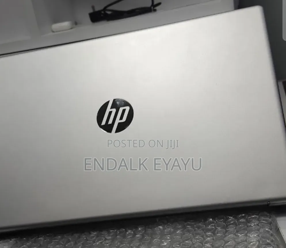 New Laptop HP 8GB Intel Core i3 SSD 256GB