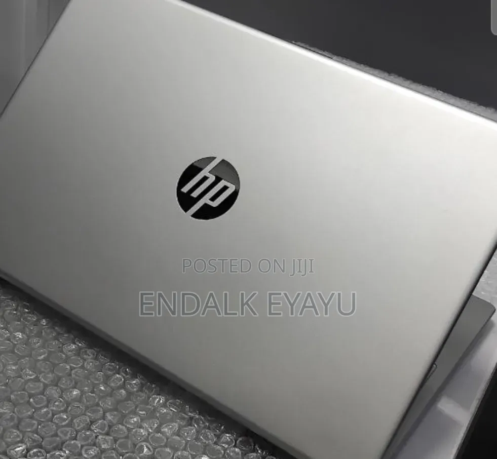 New Laptop HP 8GB Intel Core i3 SSD 256GB