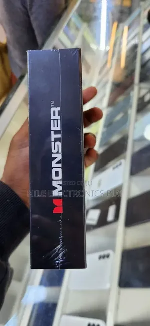Monster Aura Fit X05 Is an Open-Ear Wireless Bluetooth Earphone
