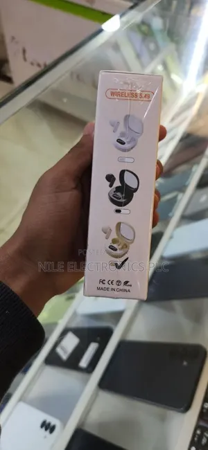 Q5 CYXG TWS True Wireless Stereo in-Ear Earbuds