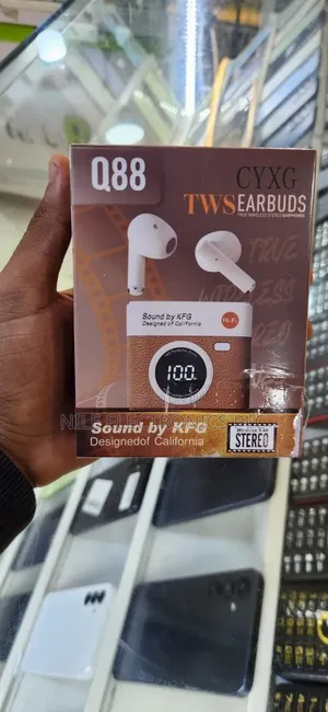 Q5 CYXG TWS True Wireless Stereo in-Ear Earbuds