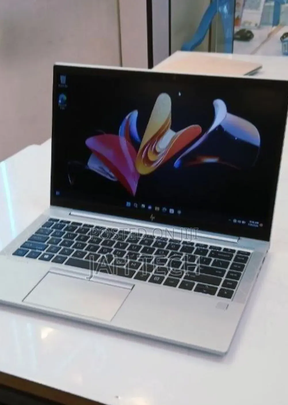 New Laptop HP EliteBook 840 G7 16GB Intel Core i5 SSD 512GB