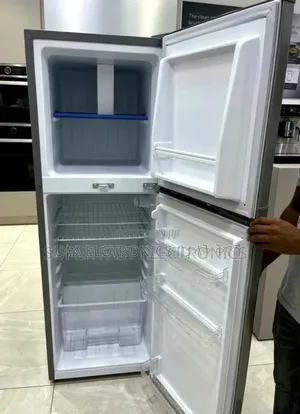 BOSS 270 Refrigerator