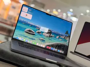 New Laptop Apple 16GB Apple M1 Pro SSD 512GB
