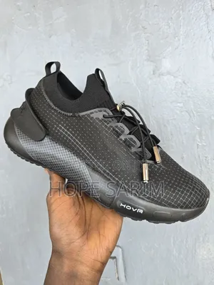 Under Armour HOVR Tech