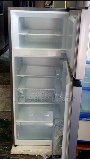 HISENSE 270 Refrigerator