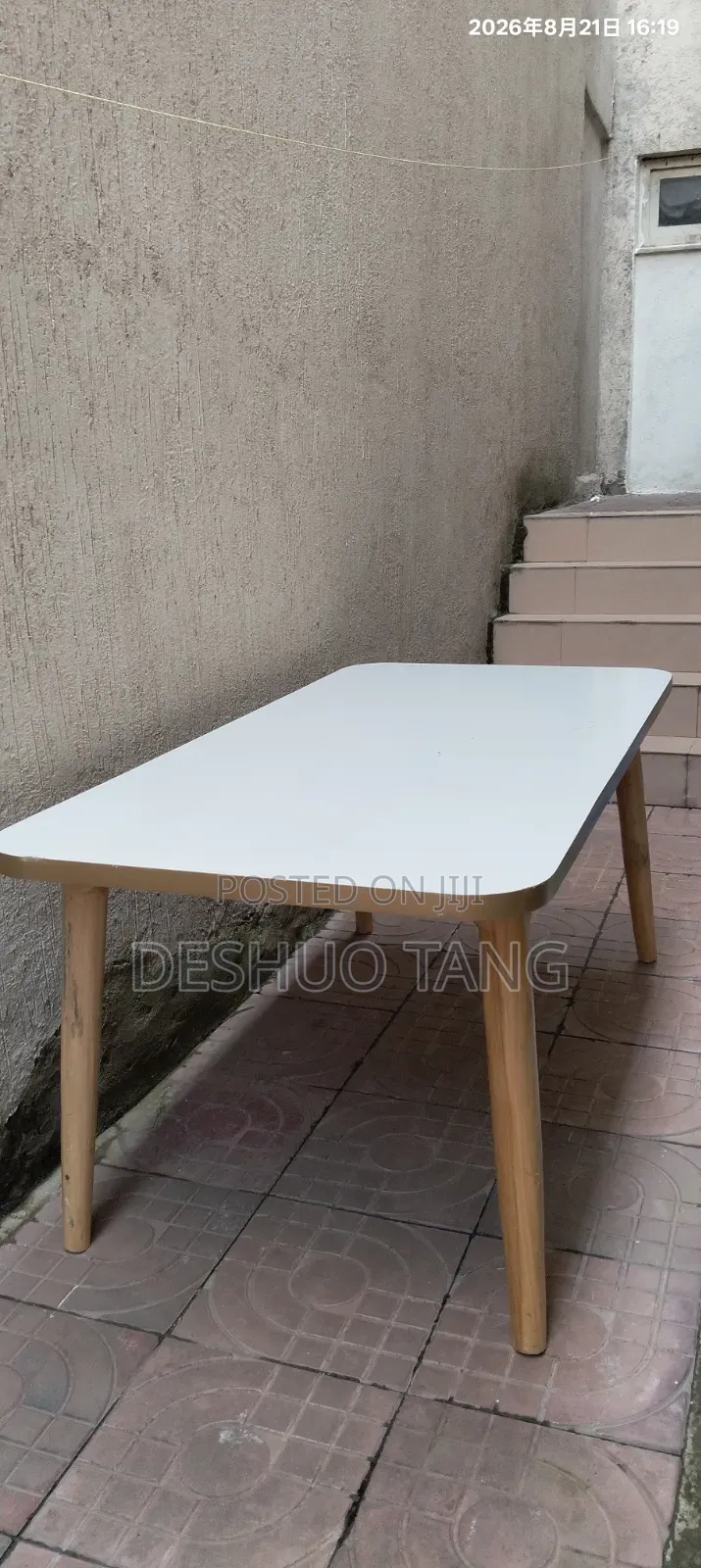 Dinning Table