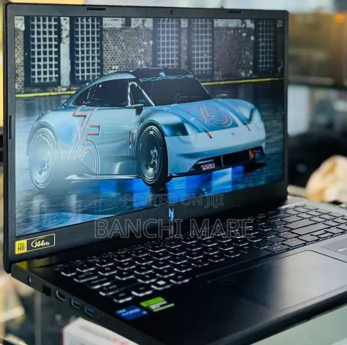 New Laptop Acer Nitro V 15 16GB Intel Core i5 SSD 512GB