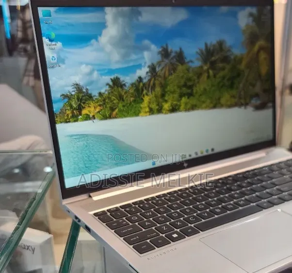 New Laptop HP EliteBook 640 G9 16GB Intel Core i5 SSD 512GB