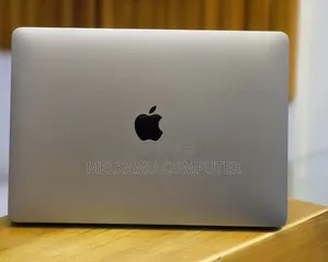 New Laptop Apple MacBook Air 2020 M1 16GB Apple M1 SSD 256GB