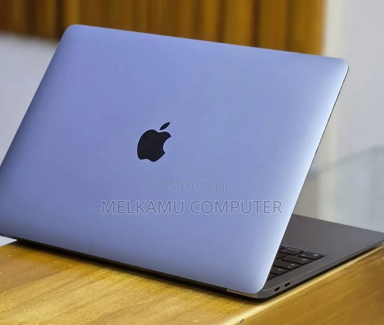 New Laptop Apple MacBook Air 2020 M1 16GB Apple M1 SSD 256GB