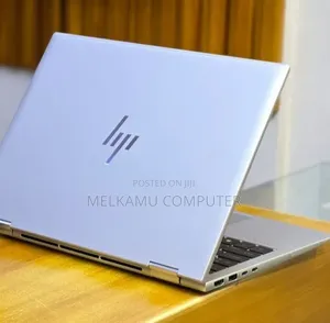 New Laptop HP Elitebook 830 G11 16GB Intel Core Ultra 7 SSD 512GB