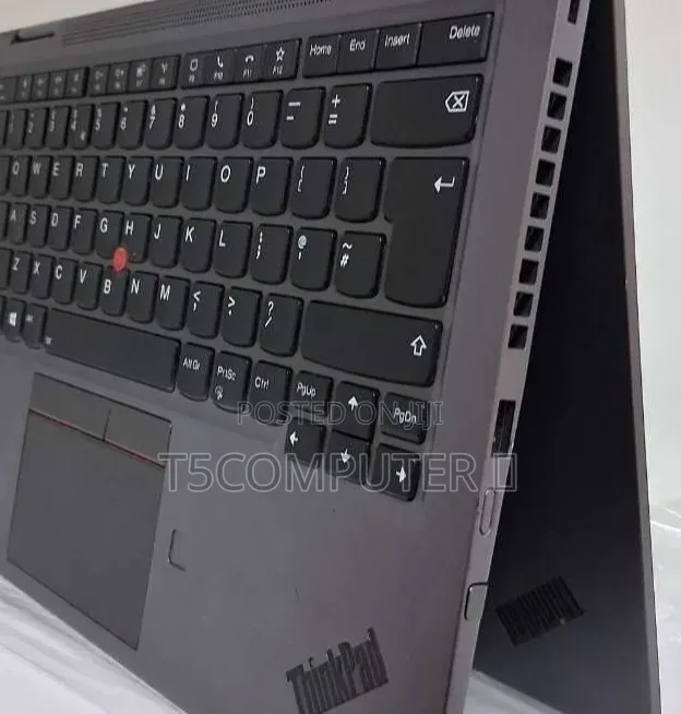 New Laptop Lenovo ThinkPad X1 Yoga 16GB Intel Core i7 SSD 512GB