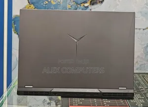New Laptop Lenovo Legion 5 16GB AMD Ryzen 7 SSD 512GB