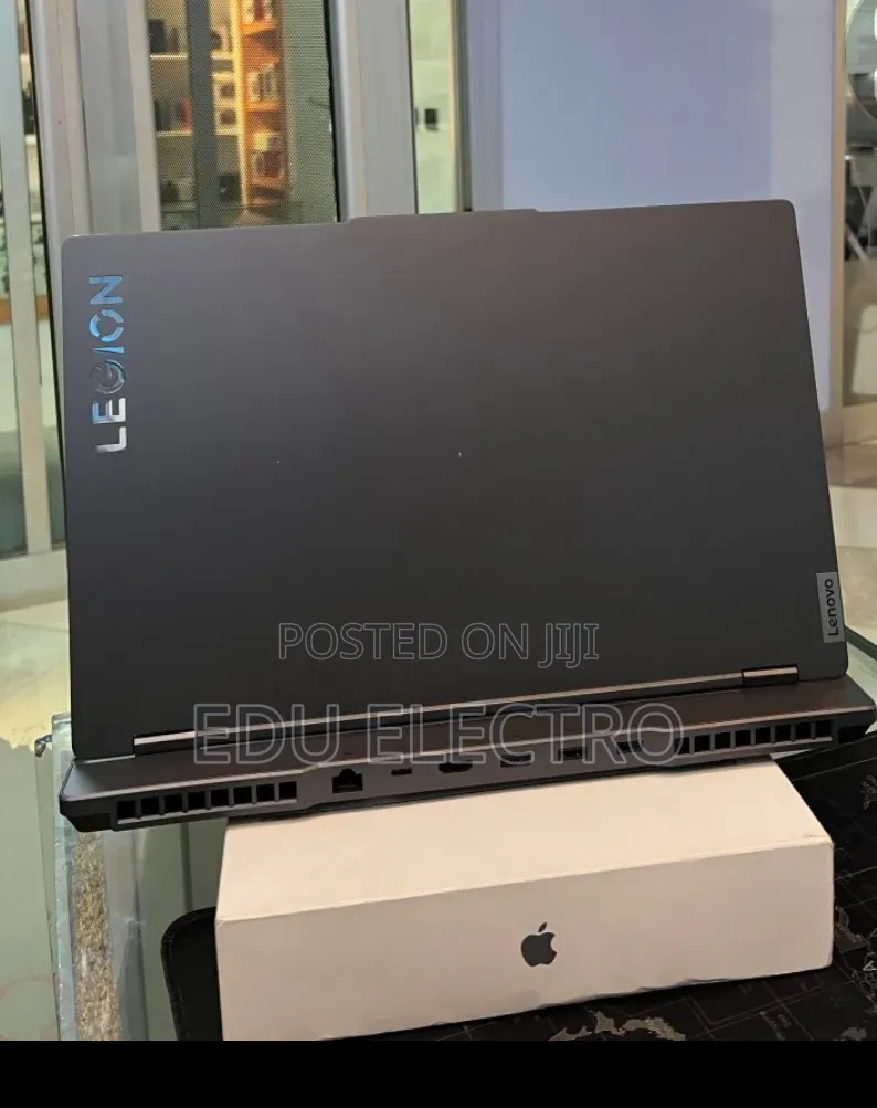 New Laptop Lenovo Legion 5 16GB Intel Core i7 SSD 1T