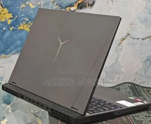 New Laptop Lenovo Legion 9 16GB AMD Ryzen 7 SSD 512GB