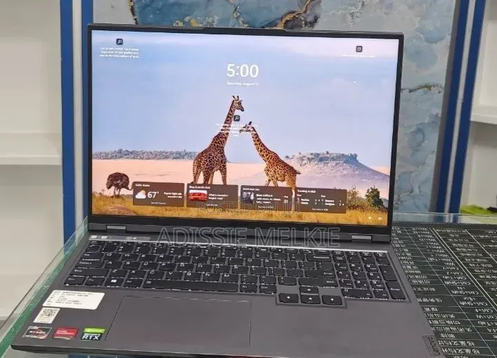 New Laptop Lenovo Legion 9 16GB AMD Ryzen 7 SSD 512GB