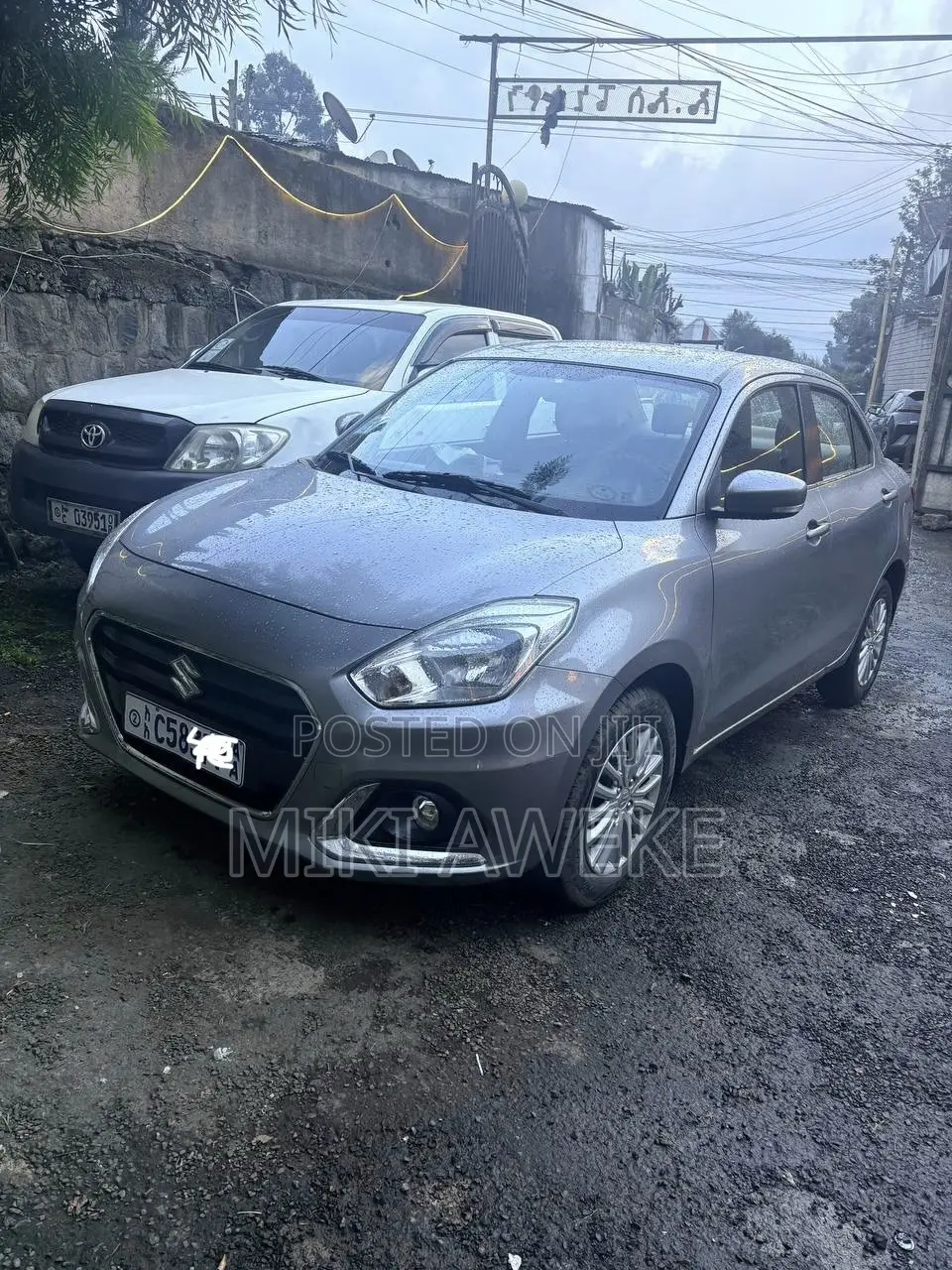 Suzuki Dzire 2022 Silver