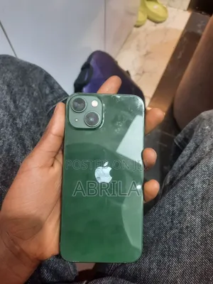 New Apple iPhone 13 128 GB Green