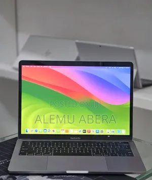 New Laptop Apple MacBook Pro 2020 M1 16GB Apple M1 SSD 512GB