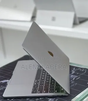New Laptop Apple MacBook Pro 2020 M1 16GB Apple M1 SSD 512GB