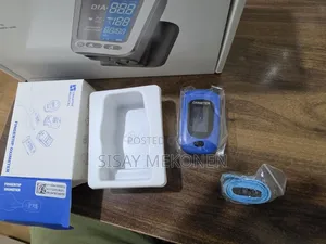 Pulse Oximeter ( Oxygen Saturation Monitor)