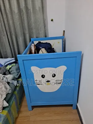 Used Infant Bed