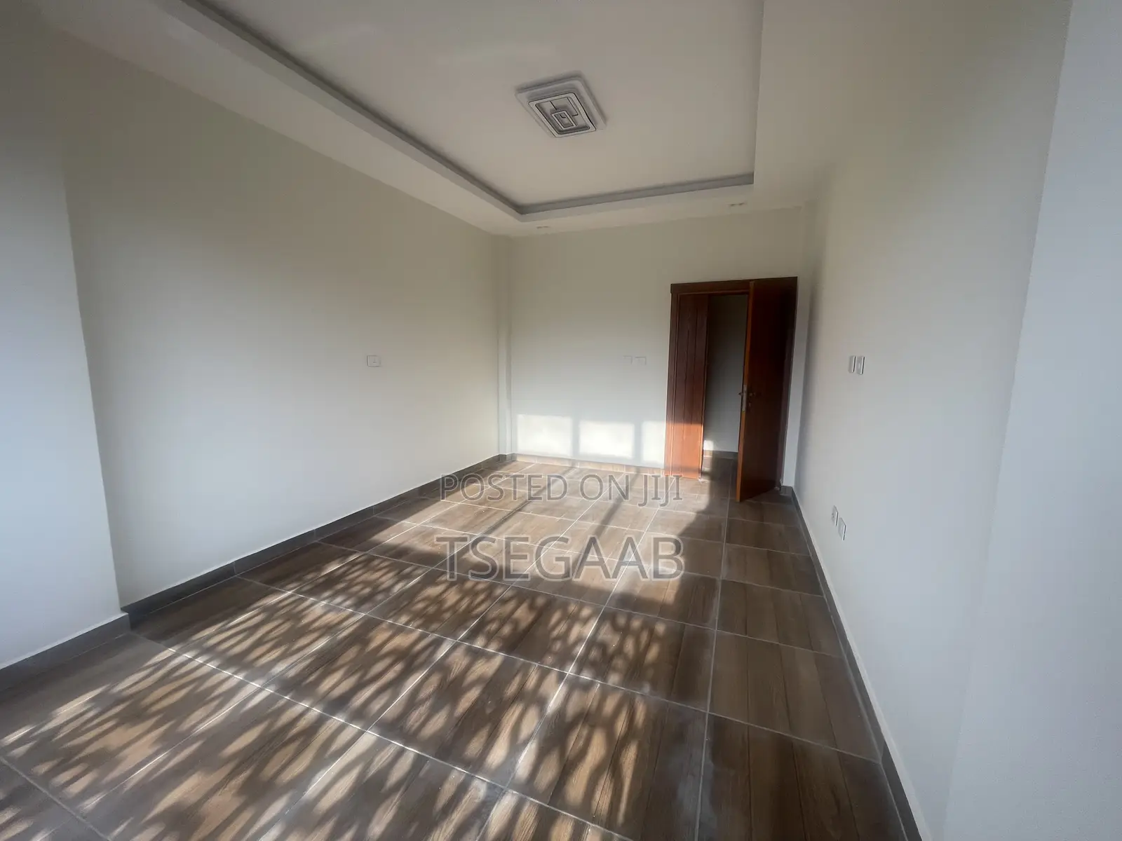 2bdrm Apartment in Kolfe Keranio for rent