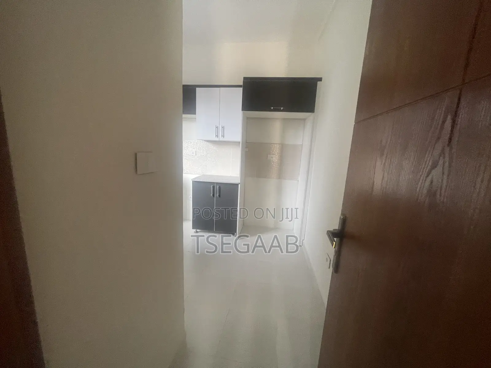 2bdrm Apartment in Kolfe Keranio for rent