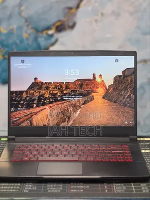 New Laptop MSI GS65 Stealth Thin 8RF 16GB Intel Core i5 SSD 512GB