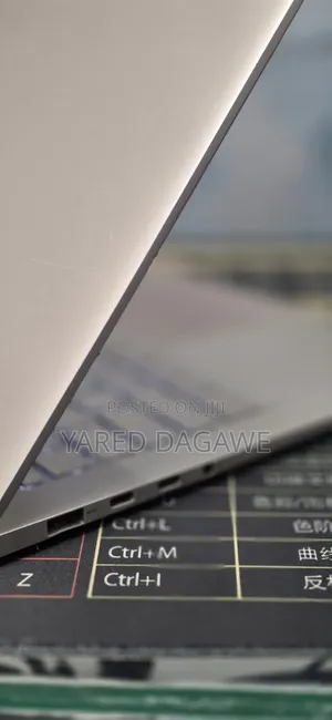 New Laptop Lenovo Yoga 9 16GB Intel Core i7 SSD 512GB