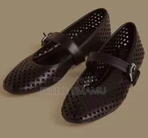 Max Woman Shoes
