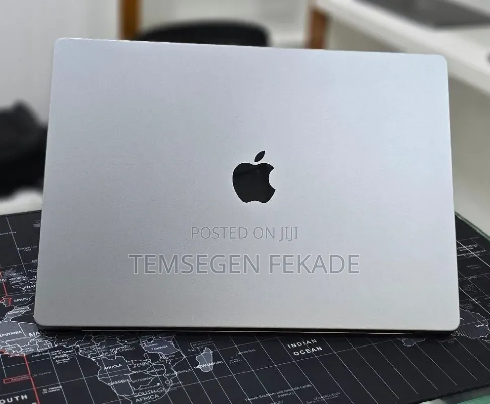 New Laptop Apple MacBook Pro 2021 M1 32GB Apple M1 Pro SSD 512GB