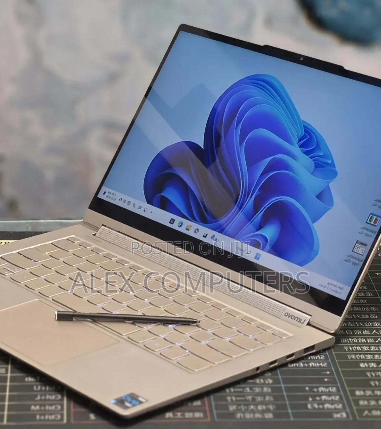 New Laptop Lenovo Yoga 9i 16GB Intel Core i7 SSD 512GB