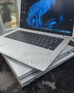 New Laptop HP EliteBook 840 G10 16GB Intel Core i7 SSD 512GB