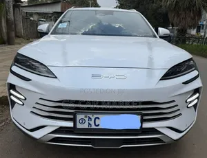 BYD Song Plus DM-i 2025 White