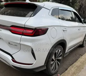BYD Song Plus DM-i 2025 White