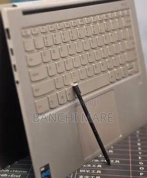 New Laptop Lenovo Yoga 9i 16GB Intel Core i7 SSD 512GB