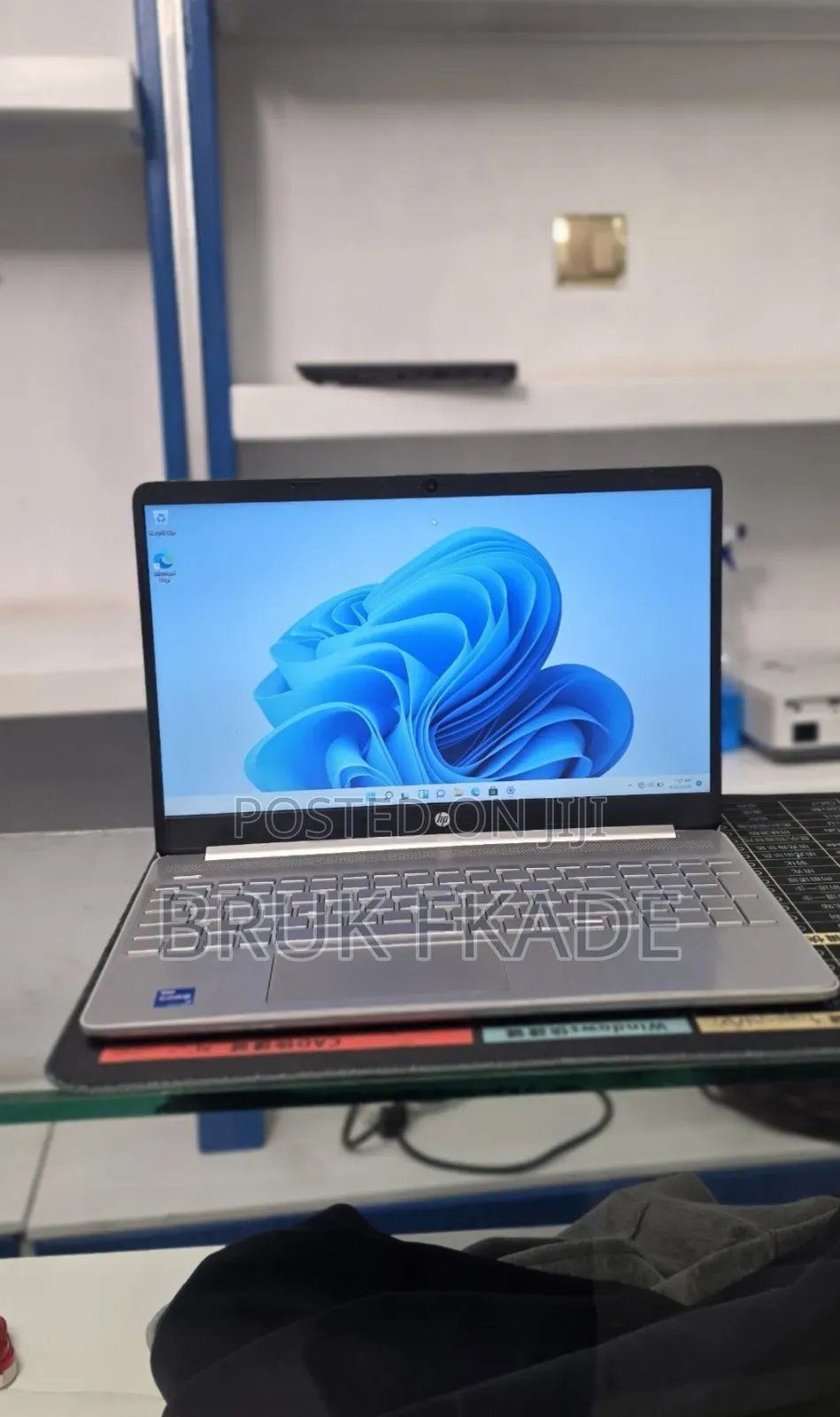 New Laptop HP Stream Notebook 8GB Intel Core i5 SSD 128GB