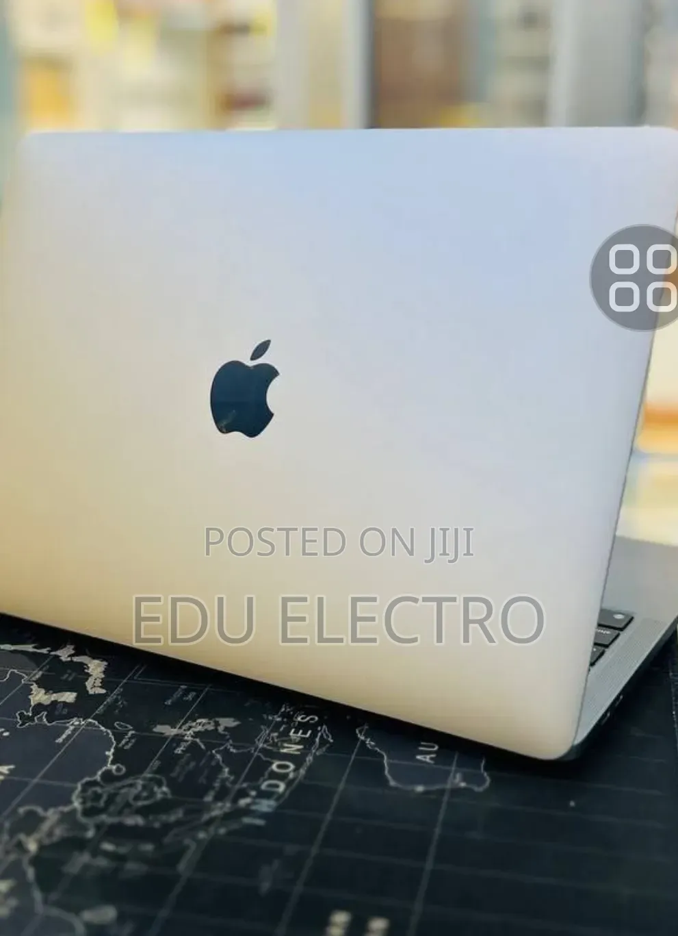 New Laptop Apple MacBook Pro 2023 M2 8GB Apple M2 SSD 512GB